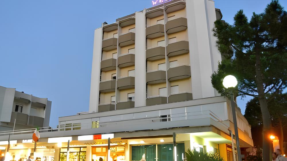 Hotel West End
