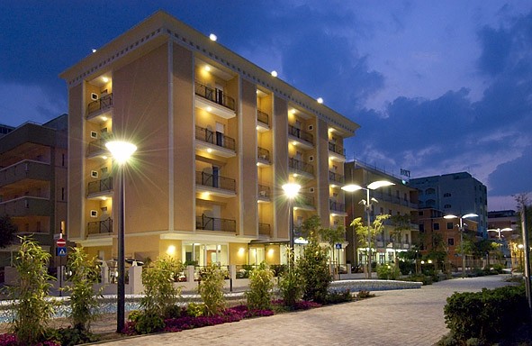 HOTEL BELVEDERE