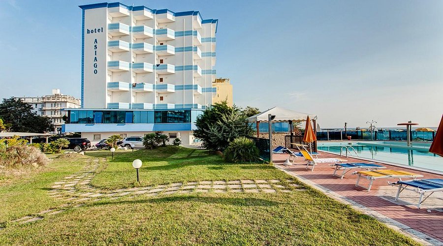 Hotel Asiago Beach
