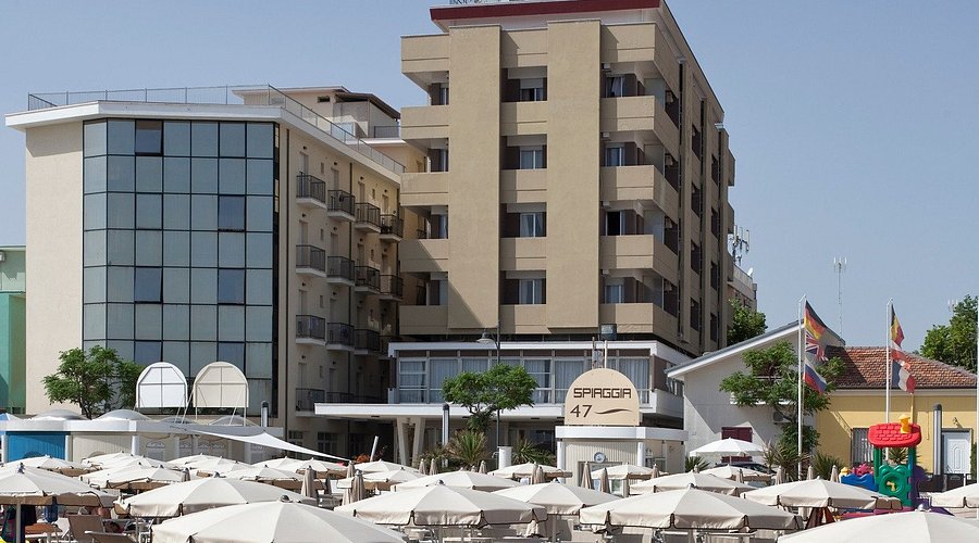Hotel President